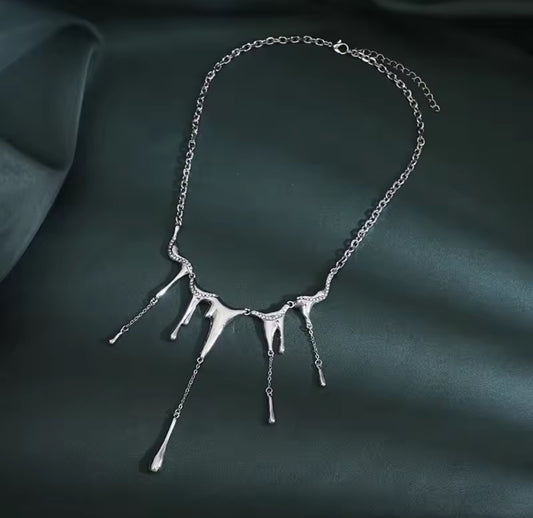 L.J. Liquid Silver Chain