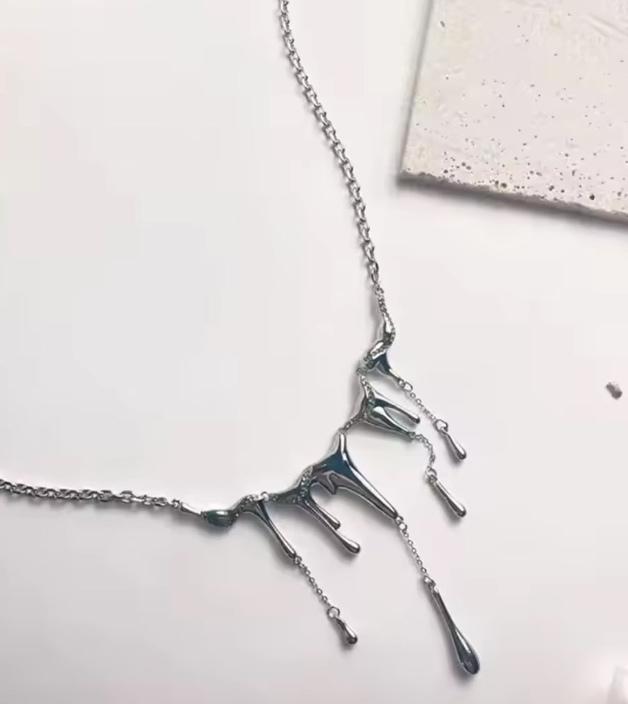 L.J. Liquid Silver Chain