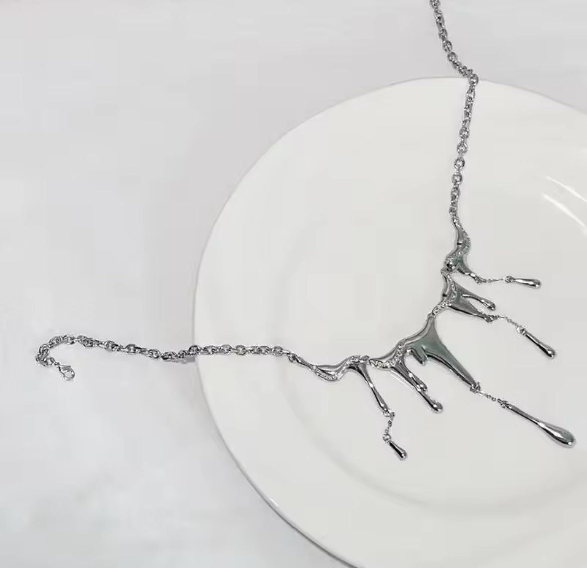 L.J. Liquid Silver Chain