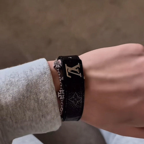 1:1 LV Leather Bracelet