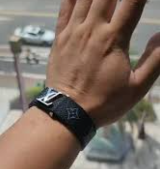 Product review by beckham thomas